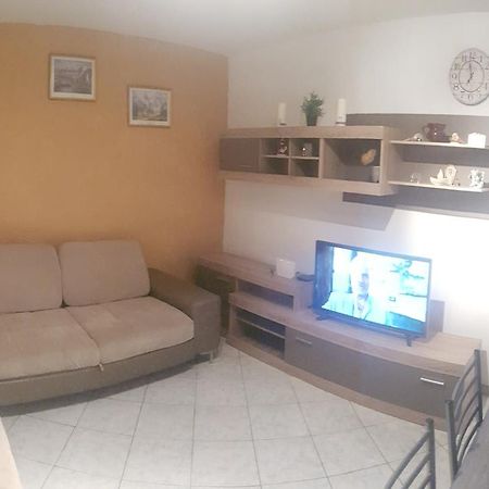 Apartman 4 Kilometar To City Centar 斯普利特 外观 照片